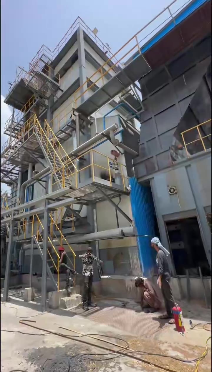 25 t/h cow-dung-fired biomass steam boiler in Pakistan